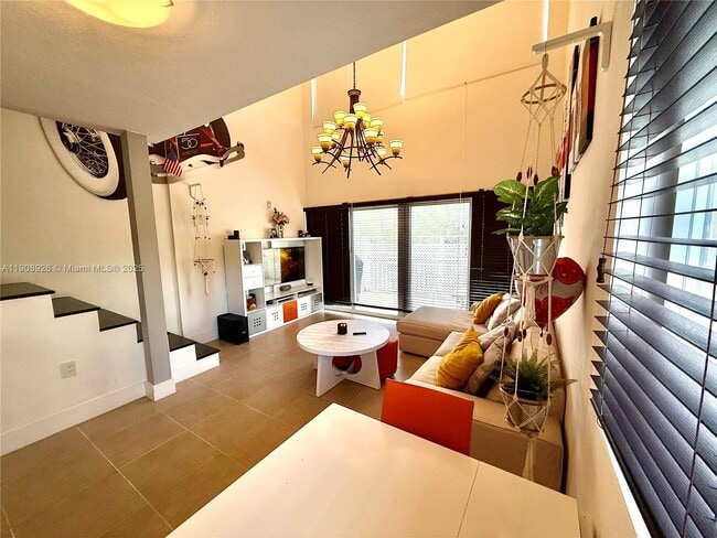 Photo - 498 SW 2nd St Unit 201