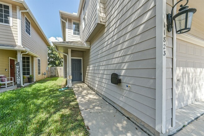 Photo - 11823 Keystone Spring Way