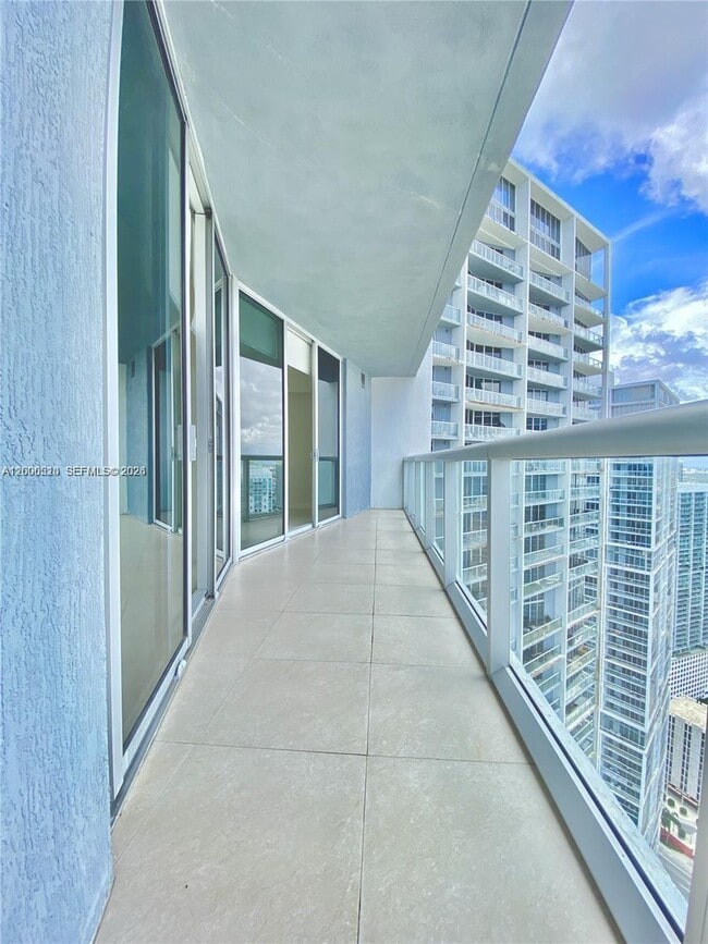 Photo - 465 Brickell Ave Unidad 4604