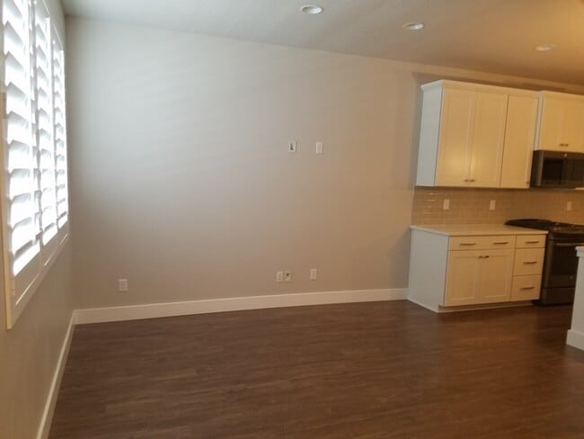 Photo - 1220 W Clark Ln