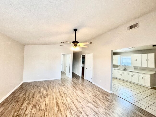Photo - Enchanting Bakersfield property just 10 mi...