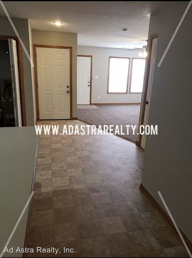 Photo - Spacious and Affordable Duplex in Peculiar-Available in JUNE!!