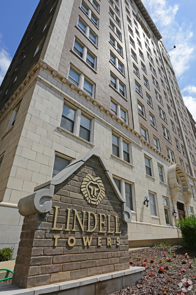 Coronado Place and Towers Apartments Washington University in St