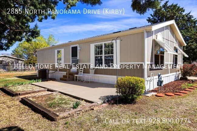 Building Photo - 2885 N Panorama Dr