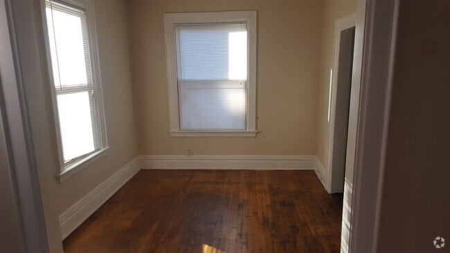 Building Photo - 237-241 e 12th ave Unit 237 Rental