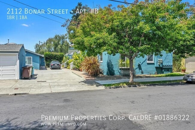 Photo - 2112 Bonar St Unidad Apt. #B