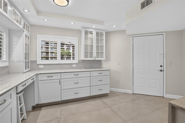 13800 SW 14th St Unit 114C