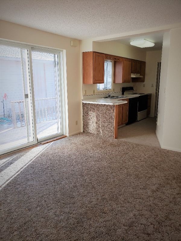 Photo - 1323 Walnut St