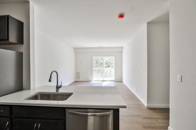 30 Pine Lane Apartments