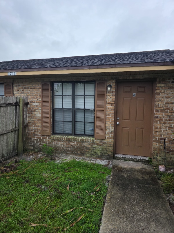 Photo - 1711 Ridgewood Ln Unidad Apt B