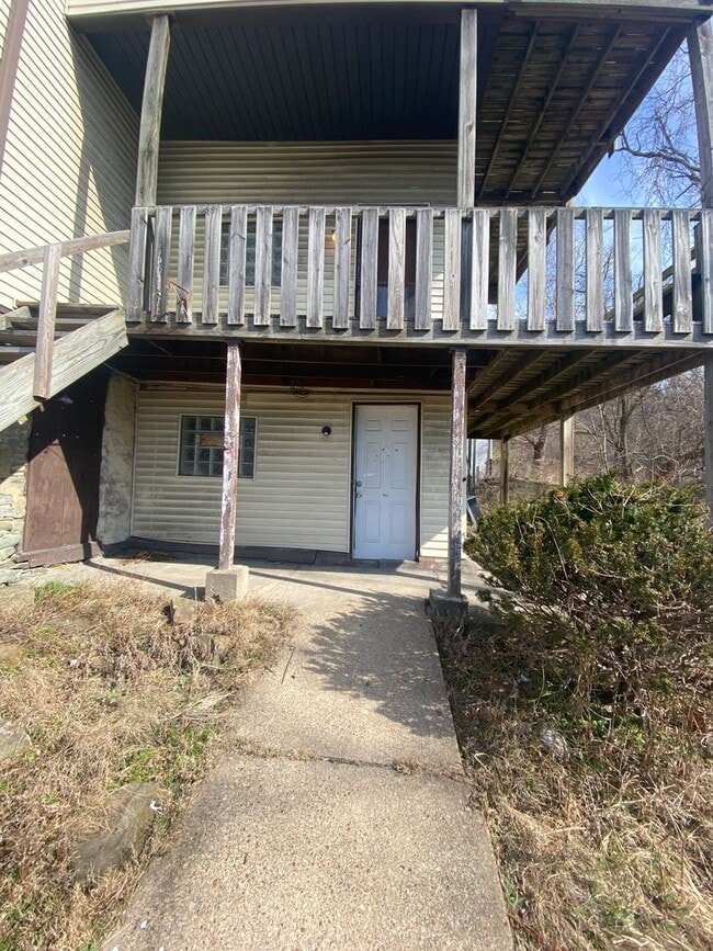 Photo - 238 Hazelwood Ave Unit #1