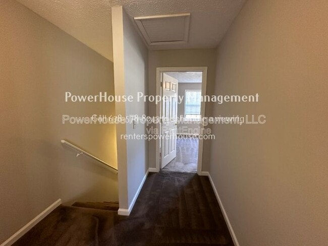 Photo - 502 Oakwood Ct