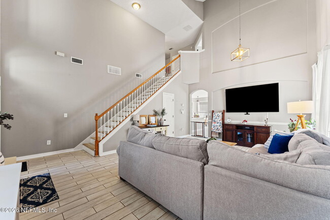 Photo - 563 Longmill Ln