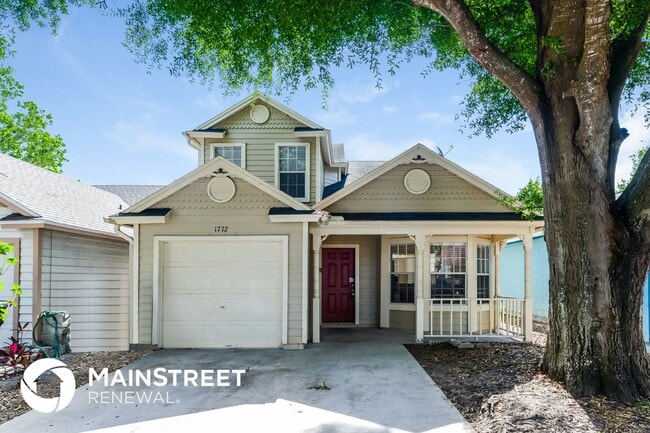 Building Photo - 1772 Chatham Cir