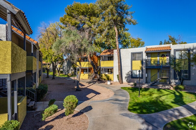 Photo - Villatree Apartments