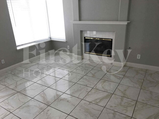 Photo - 8041 Hilliard Ave