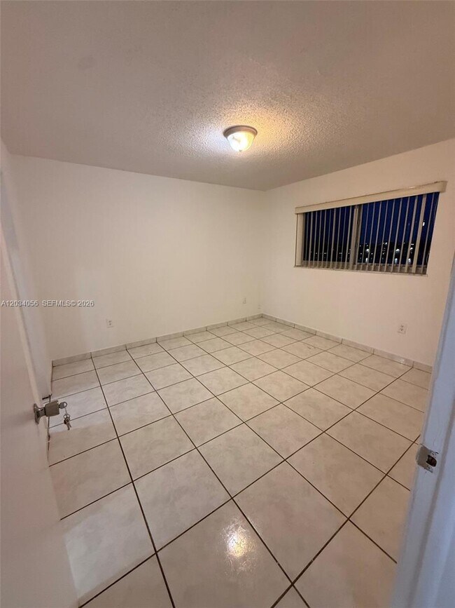 9917 W Okeechobee Rd Unit 3-510