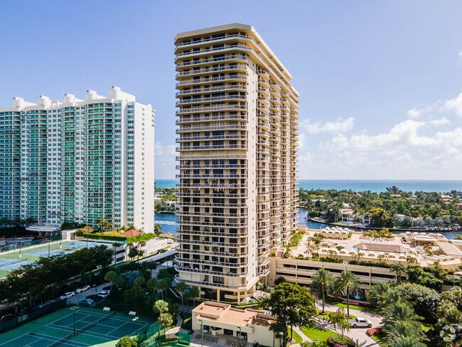 The Terraces At Turnberry - The Terraces At Turnberry