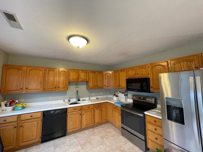 Photo - Christiansburg, 3 BR / 2.5 BA Available