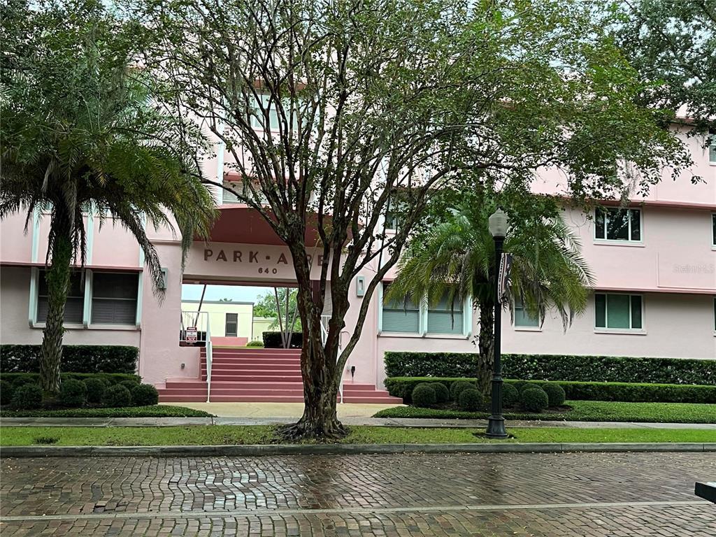 Photo - 640 N Park Ave Unidad 4 Rental