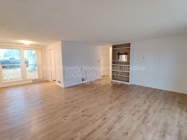 Photo - 1405 Wright Ave