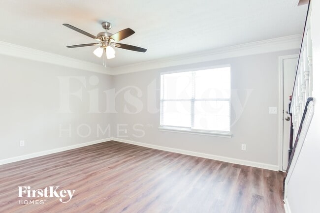 Photo - 204 Merritt Dr