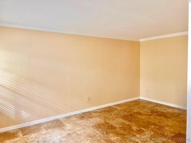 Photo - 340 NW 19th St Unit 1050