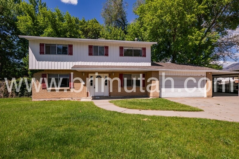 Photo - 1561 E Delaware Lane