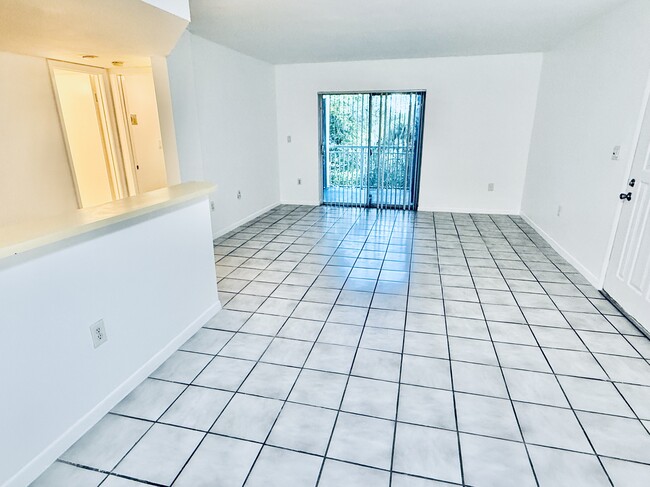 Photo - 8520 SW 212th St Unit 303