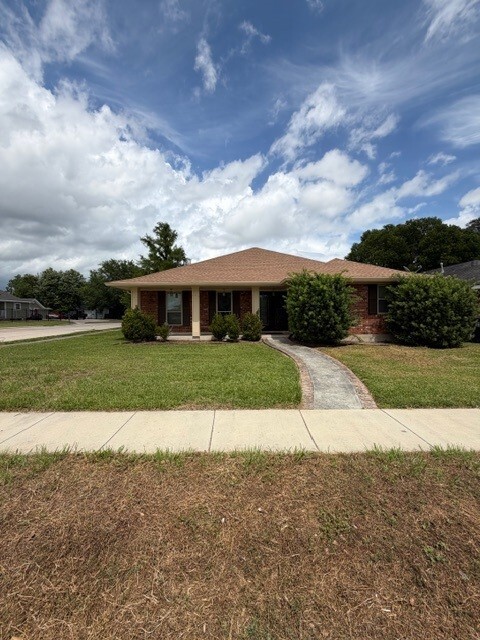 Photo - 7831 Allison Rd