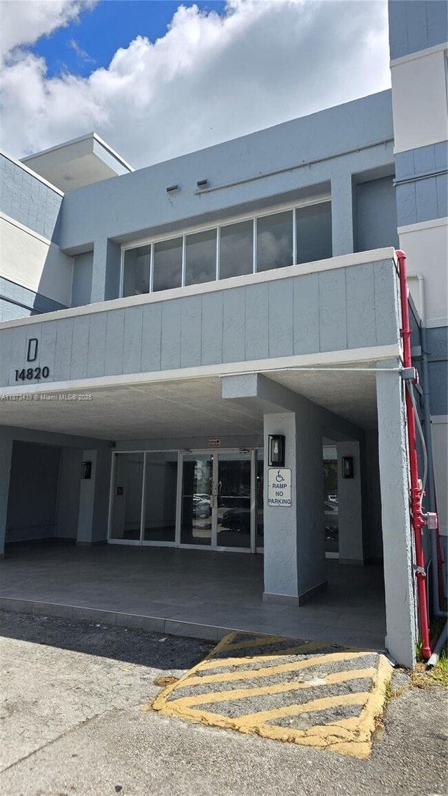 Building Photo - 14820 Naranja Lakes Blvd Unit D3M