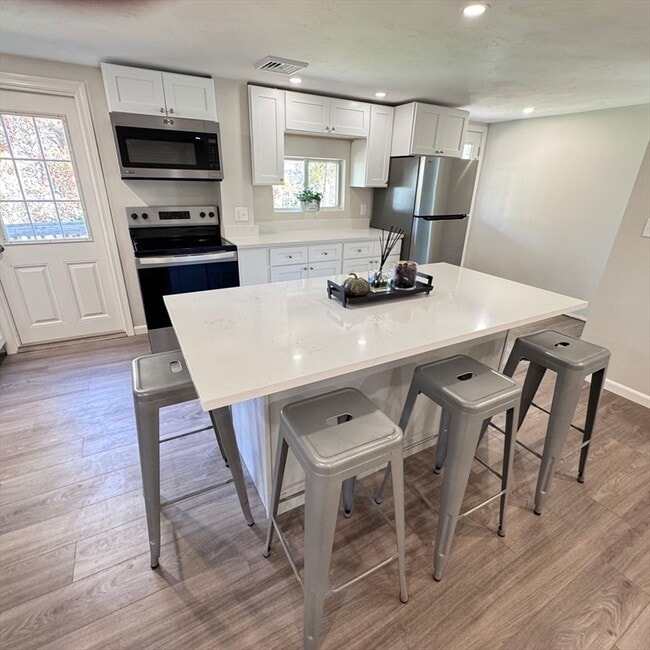 Photo - 131 Worcester-Providence Turnpike