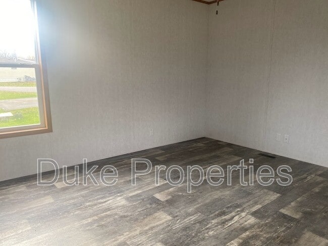 Photo - 6009 Boyd Rd