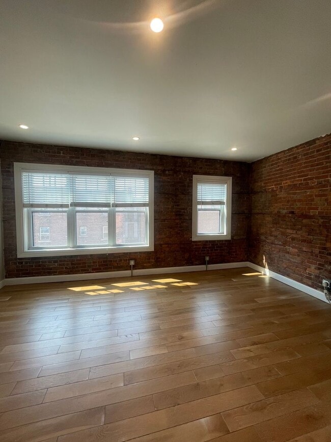 Photo - The Isabelle Unit Studio