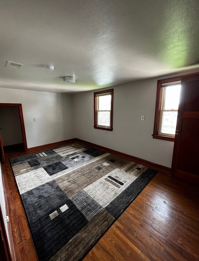 Building Photo - 257 Ledgeview Ave Unit 257 Ledgeview - Upper 2bd