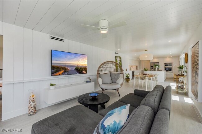 Photo - 1100 8th Ave S Unit 123F