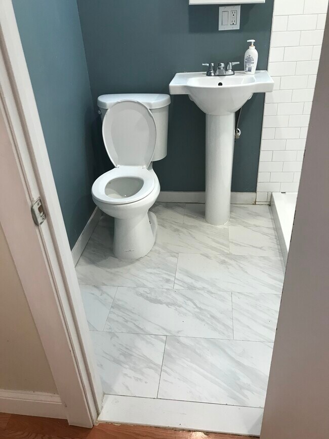 Photo - 132 Phoenix St