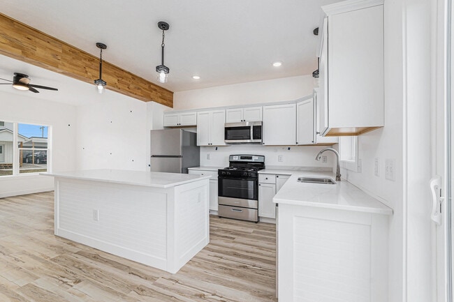 Photo - 175 Thrive Blvd