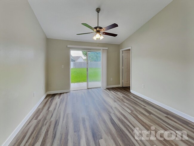 Photo - 2107 Flintlock Blvd