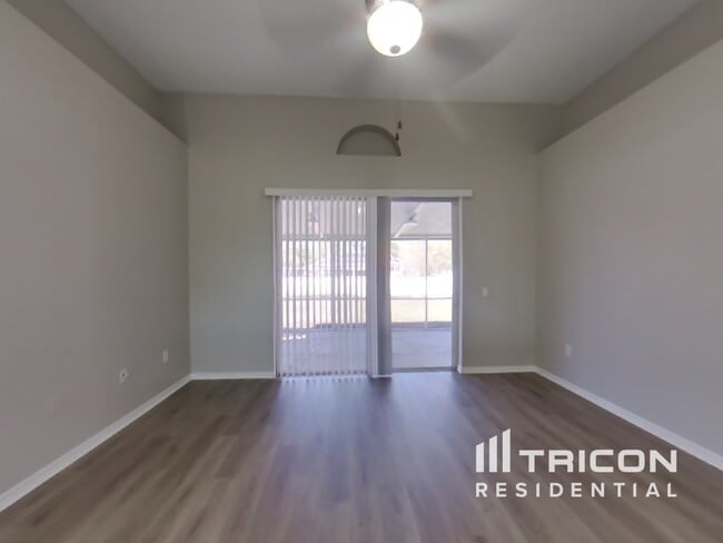 Photo - 3934 Buttonbush Cir