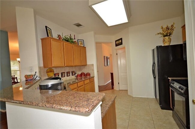 Photo - 7709 Amanda Ellis Way