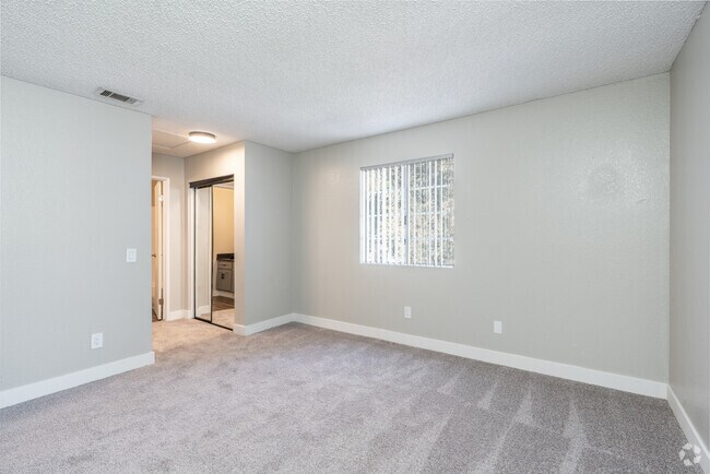 2BR, 2BA - 935SF - Second Bedroom