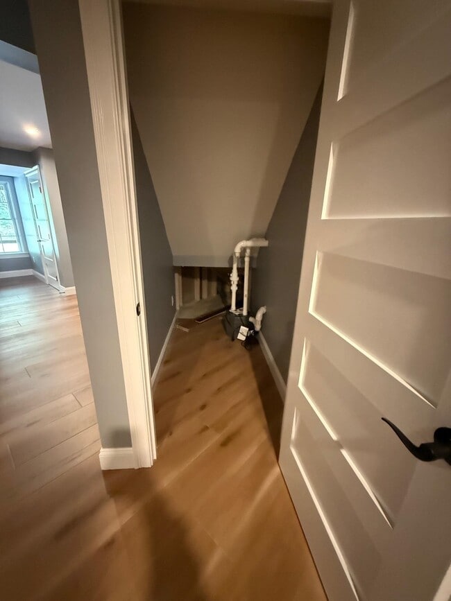 Photo - 26 Phinney Way