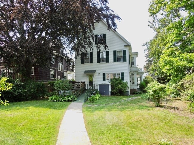 Photo - 9 Brewster St Unit 2