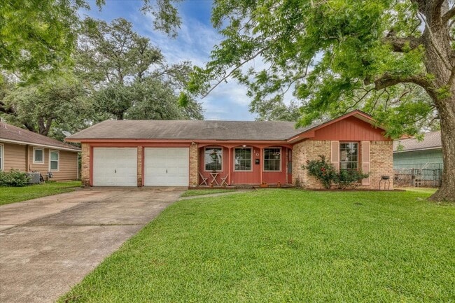 Photo - 107 Ash Ln