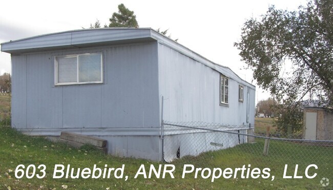 Building Photo - Two Bedroom Mobile Unit Near Shopping-Pet ... Rental