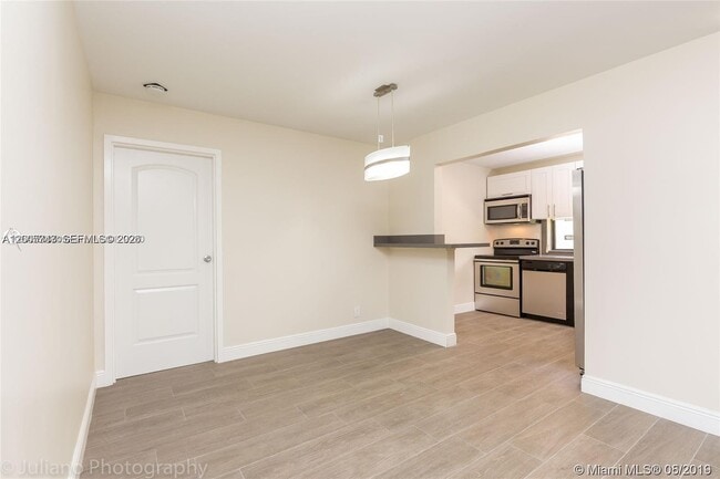 Photo - 16919 N Bay Rd Unit 218