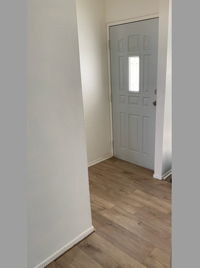 Photo - 2045 Cortez St Casa