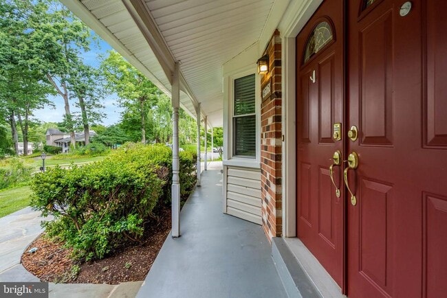 Building Photo - 6717 Reynard Dr