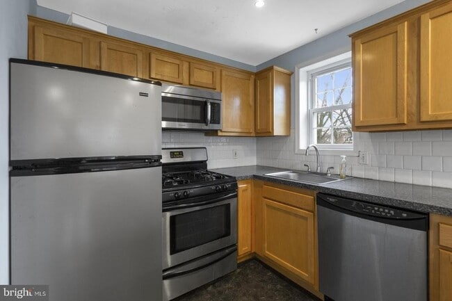 Photo - 5443 Houghton Pl Unit 2